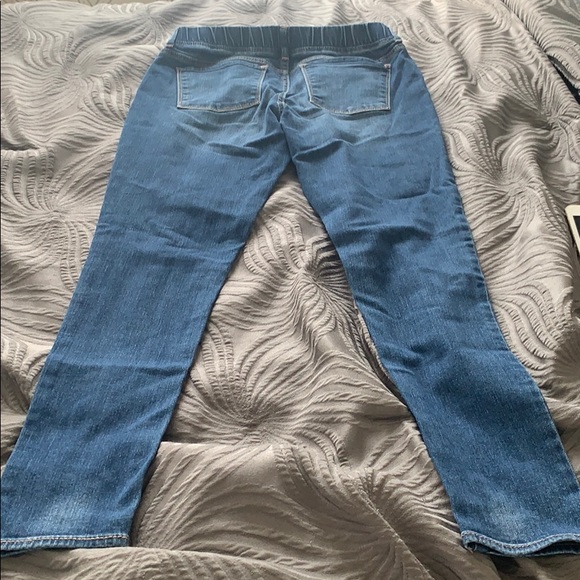 Jeans - Picture 2 of 3